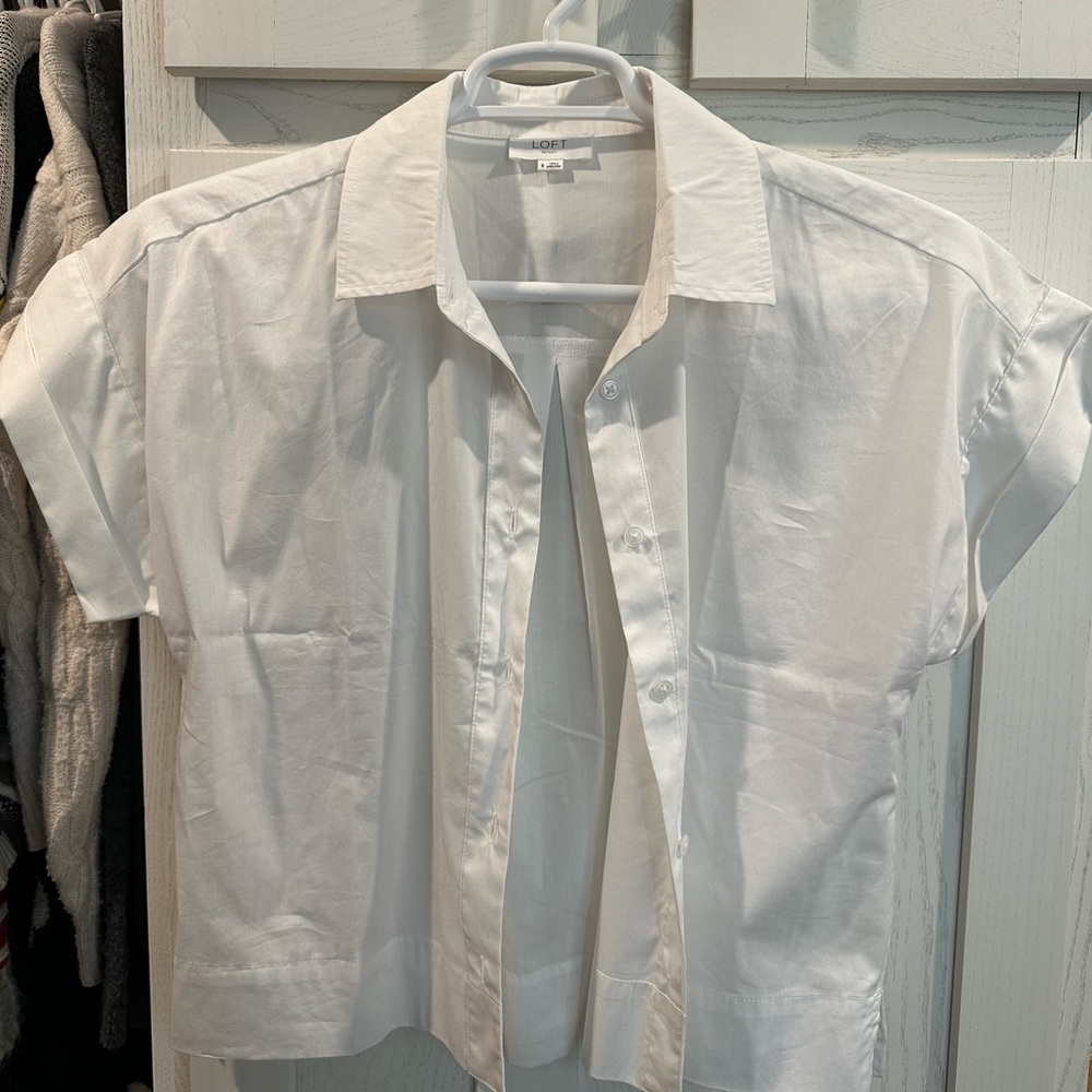 LOFT White Short-Sleeve Boxy Button-Down Shirt